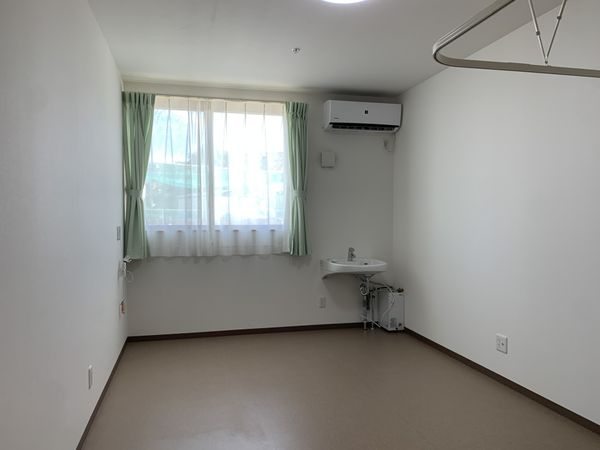 ゆとりある居室の一角