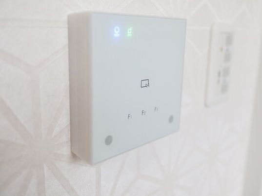 通話が可能な壁面