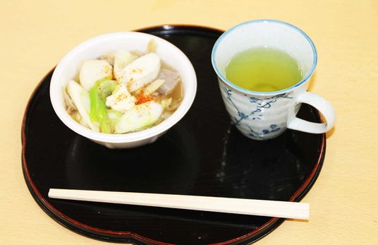 和風の料理と飲み物