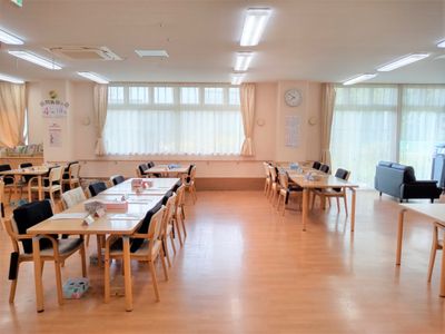 広々としたダイニング