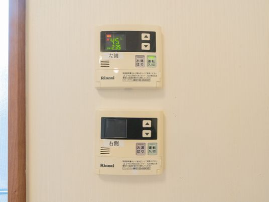 操作パネルの壁面