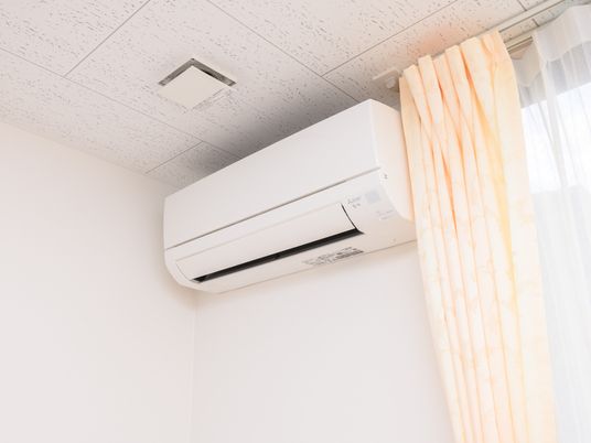 エアコンが設置された部屋