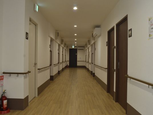 長い廊下