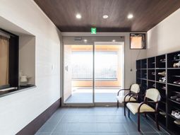 ゆったりとしたエントランス