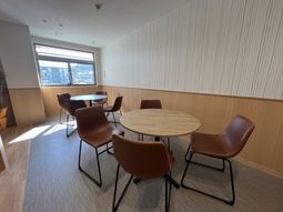 日差しが優しいダイニングルーム