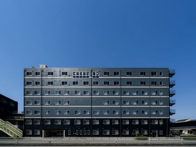 建物の外観 外観 この建物は、広々とした居住空間を提供できる施設になっています。快適な環境で働けます。
