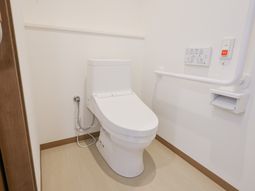 安全設備が整ったトイレ