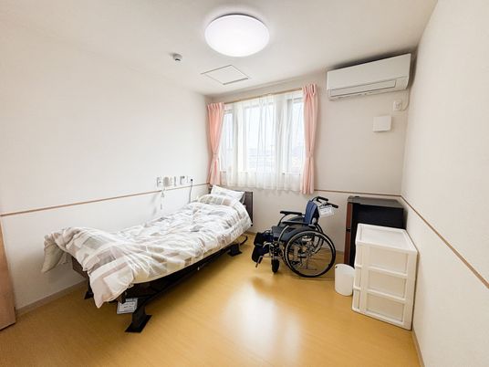 明るく快適な部屋