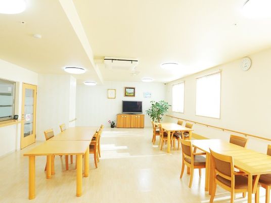 明るい食堂  