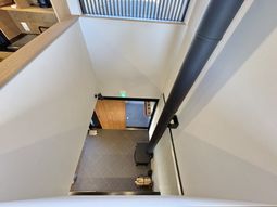 シンプルな廊下