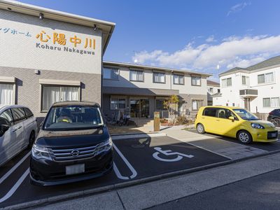 施設の外観