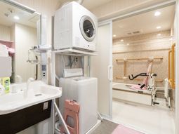 多機能を備えた浴室