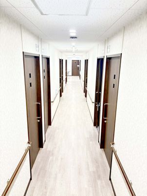 洗面台付き廊下
