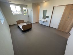 明るく広い居室