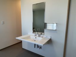 シンプルな洗面台