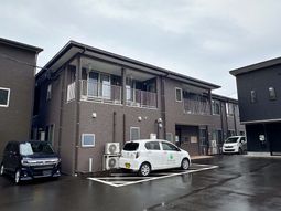 シンプルなデザインの外観
