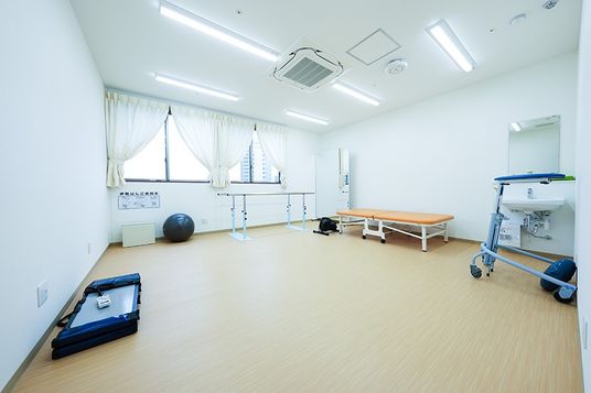 広々とした機能訓練室