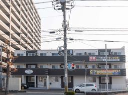 現代的な建物外観