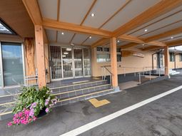 車椅子対応の入口エントランス