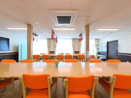 明るいダイニングルーム