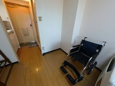 居室の一角にある車椅子