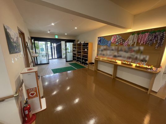 広い玄関ホール