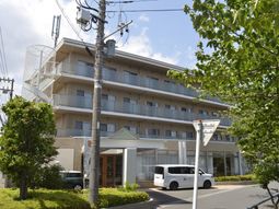 広々とした外観