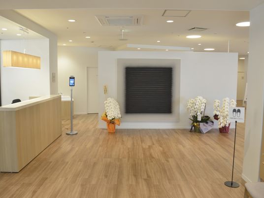 心地よい受付のエントランス