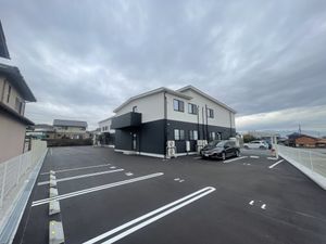 モダンな建物の外観
