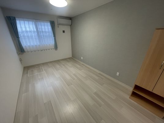 シンプルな居室