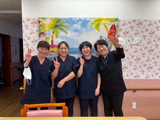 楽しそうなスタッフ