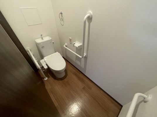 使いやすさに配慮したトイレ