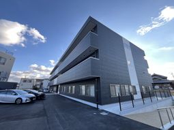 現代的な建物の外観