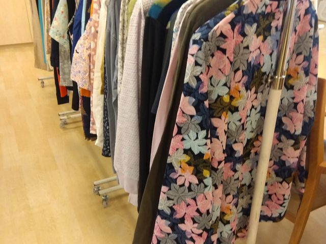 施設内で定期的な買い物イベント