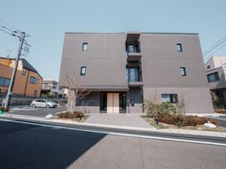 広く開放感のある外観