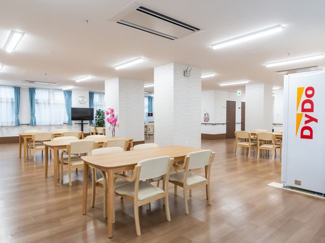広々とした食堂