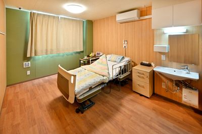自然光が差し込む居室