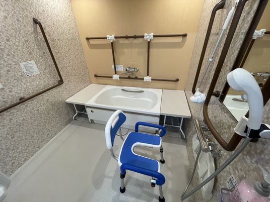 安全に配慮した浴室