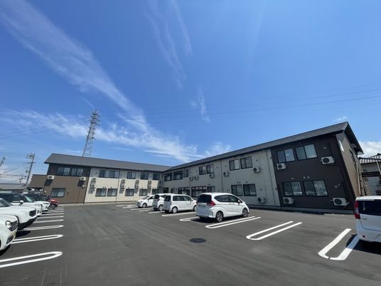 敷地と駐車場