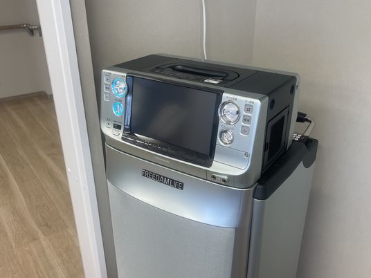 カラオケ機器の廊下