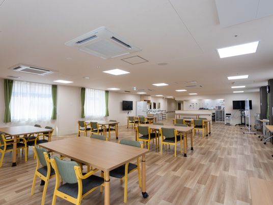 広々とした食堂