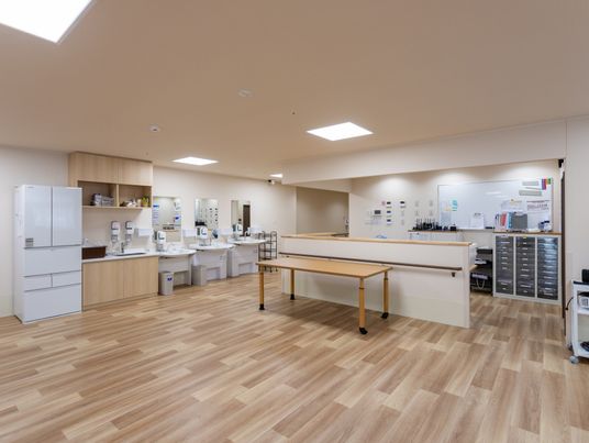 明るい共用スペース