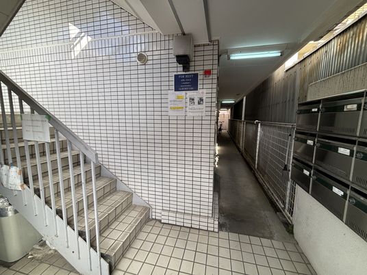 エントランス付近