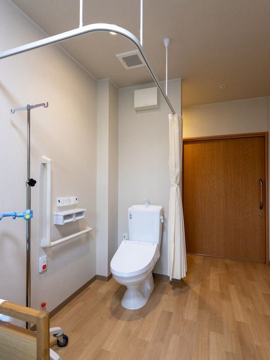 プライバシー重視の空間トイレ