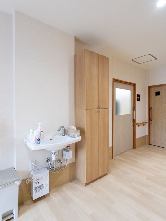 洗面台のある廊下