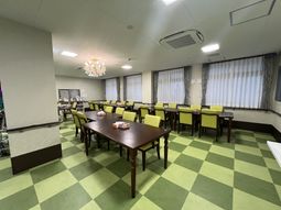 広々とした食堂