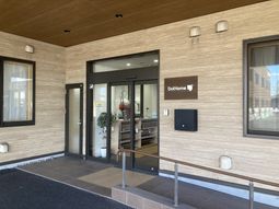 落ち着いたエントランス