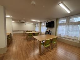 広々としたラウンジ
