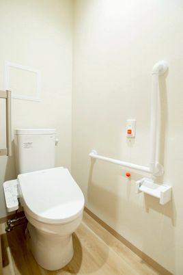 安全設備の整ったトイレ