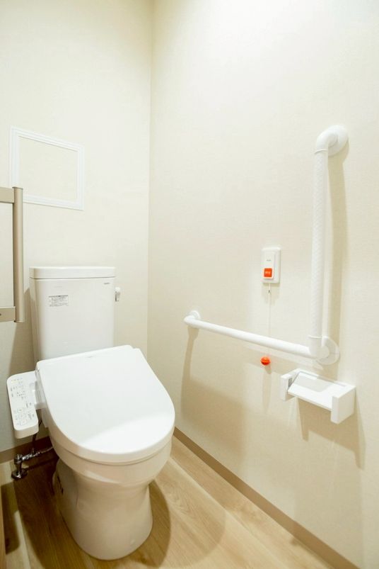 安全設備の整ったトイレ